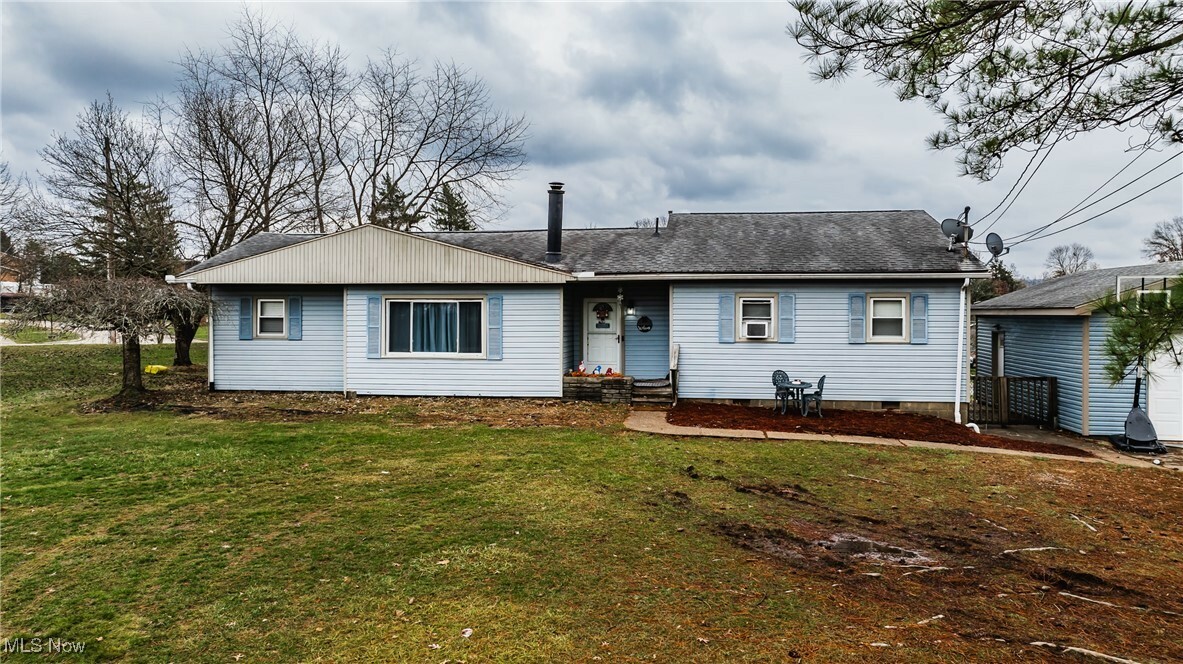 Property Photo:  1420 Newberry Drive  WV 26101 