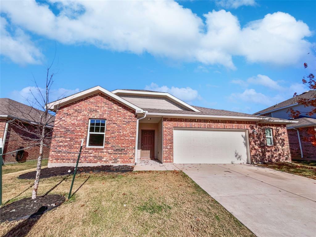 429 Stone Creek Boulevard  Glenn Heights TX 75154 photo