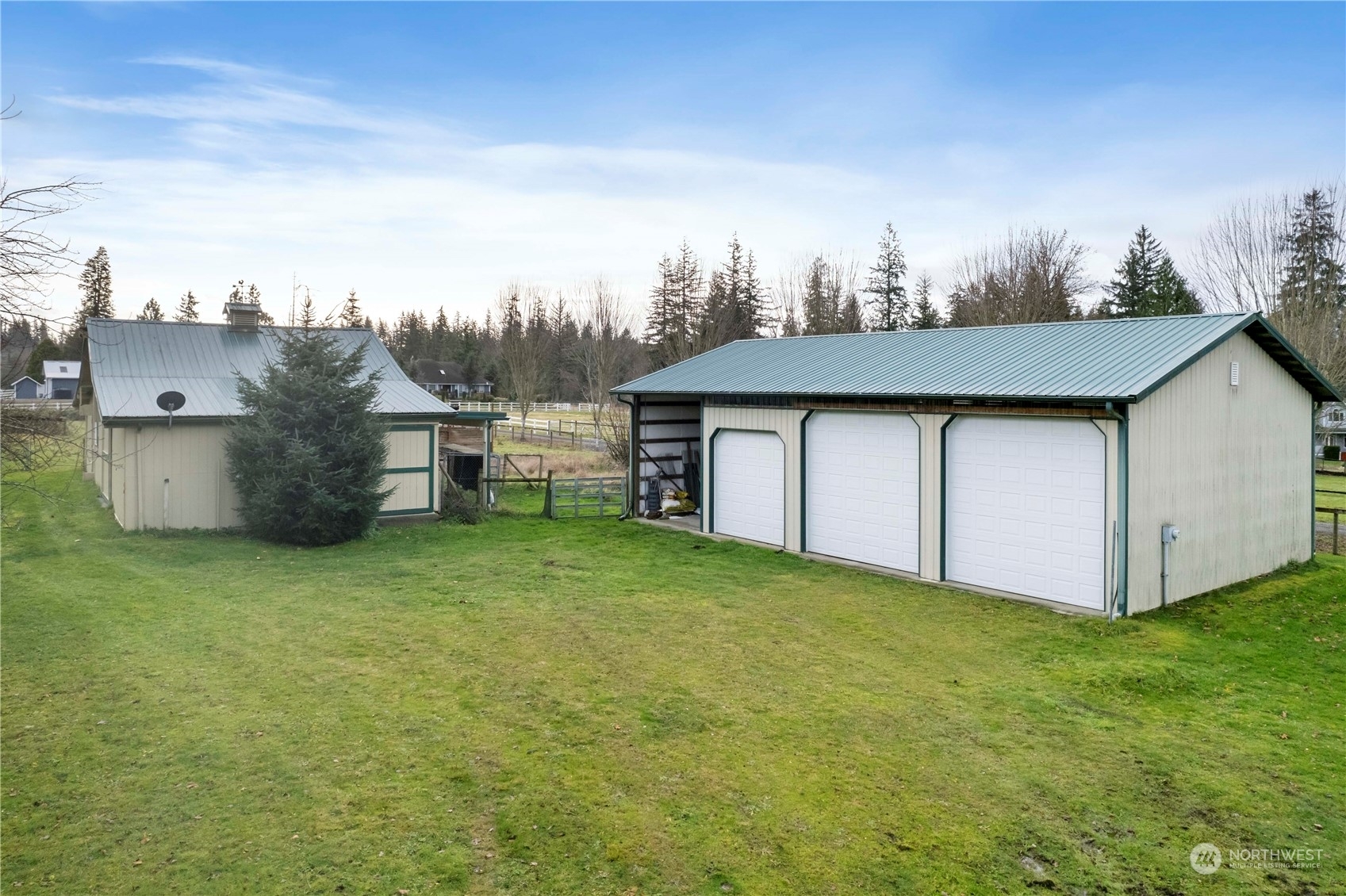 Property Photo:  26635 SE 196th Street  WA 98038 