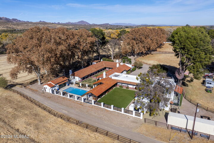 Property Photo:  31 Santa Gertrudis Lane  AZ 85640 