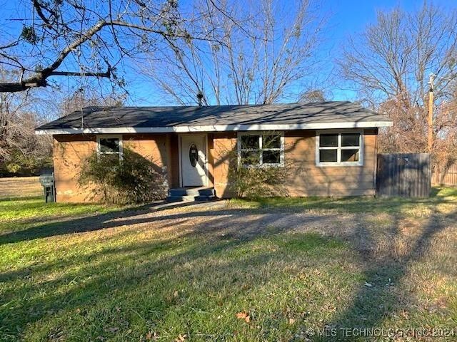 Property Photo: 3810 W Fondulac OK 74401