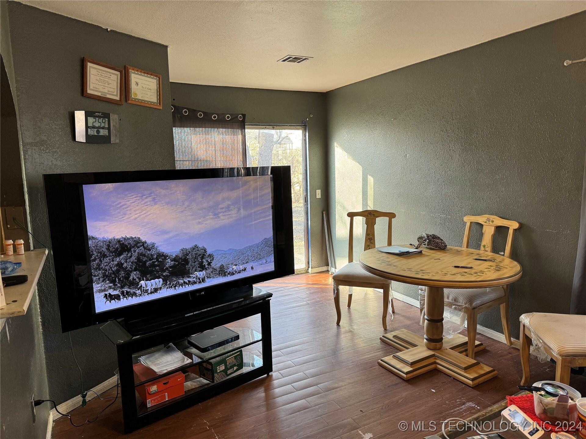 Property Photo:  522 S Bristow Avenue  OK 74429 