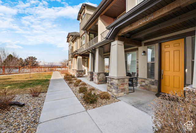 Property Photo:  10464 S Sage Canal Way  UT 84070 