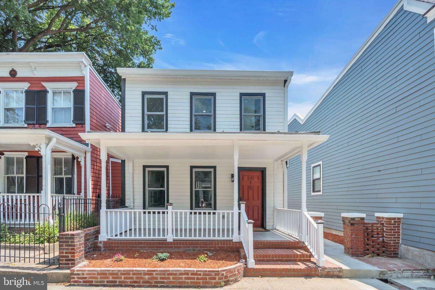 315 N Patrick Street  Alexandria VA 22314 photo