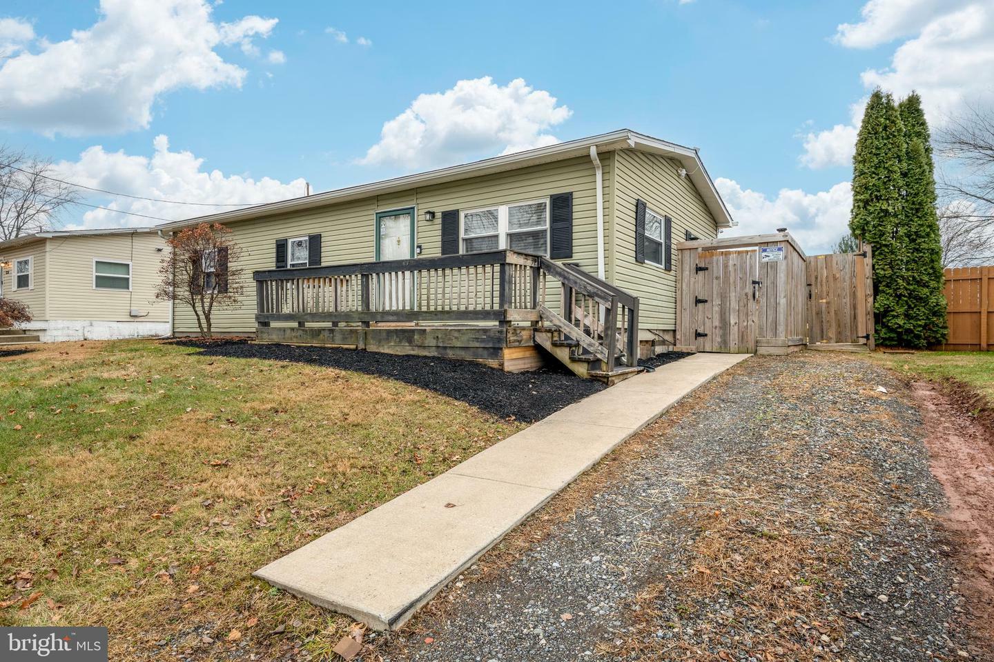 Property Photo:  1252 Claire Drive  PA 19508 