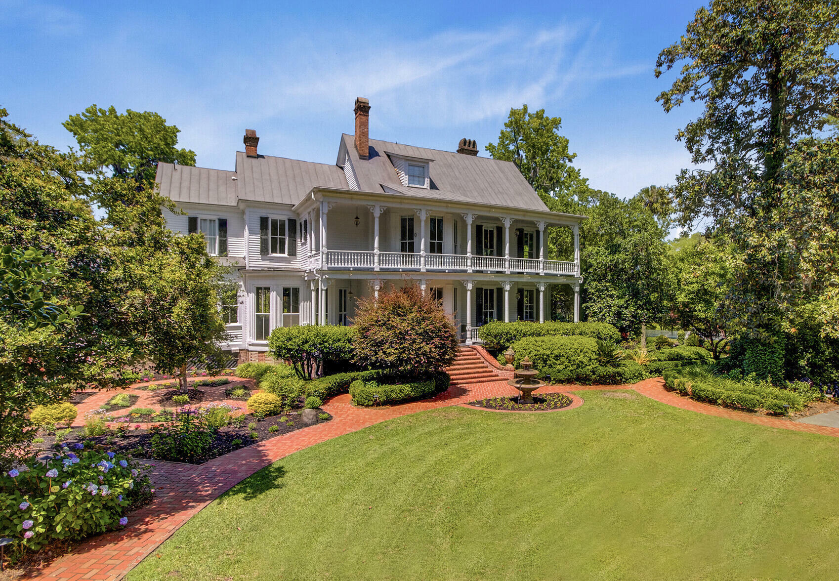 208 Sumter Avenue  Summerville SC 29483 photo
