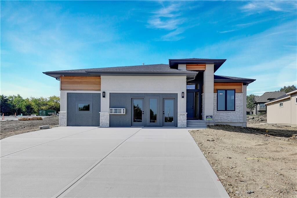 Property Photo:  24968 W 98th Place  KS 66227 