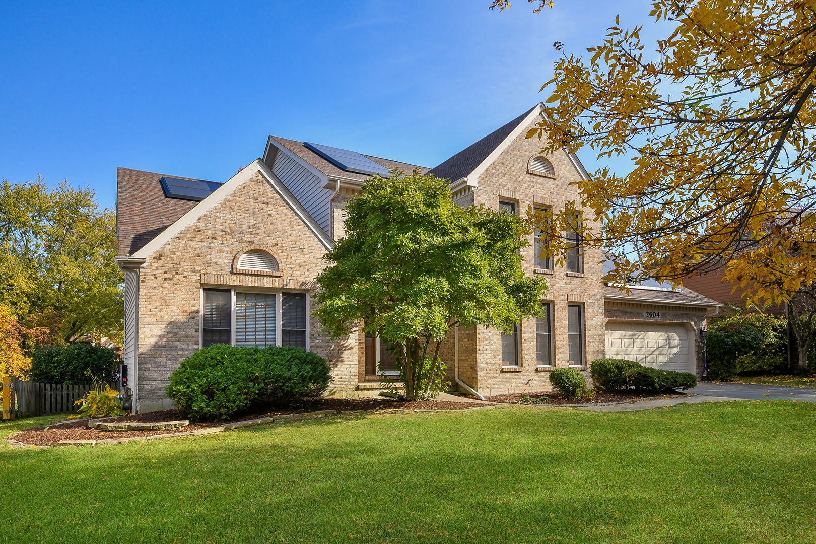 Property Photo:  2604 Newport Drive  IL 60565 