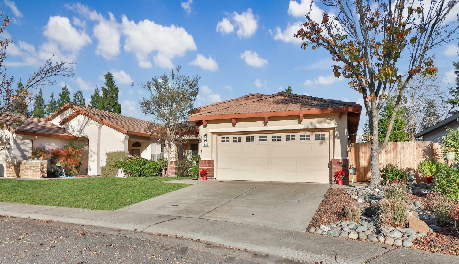 Property Photo:  400 Weider Court  CA 95630 