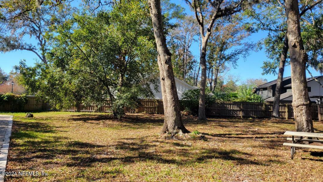 Property Photo:  9968 Haley Road  FL 32257 