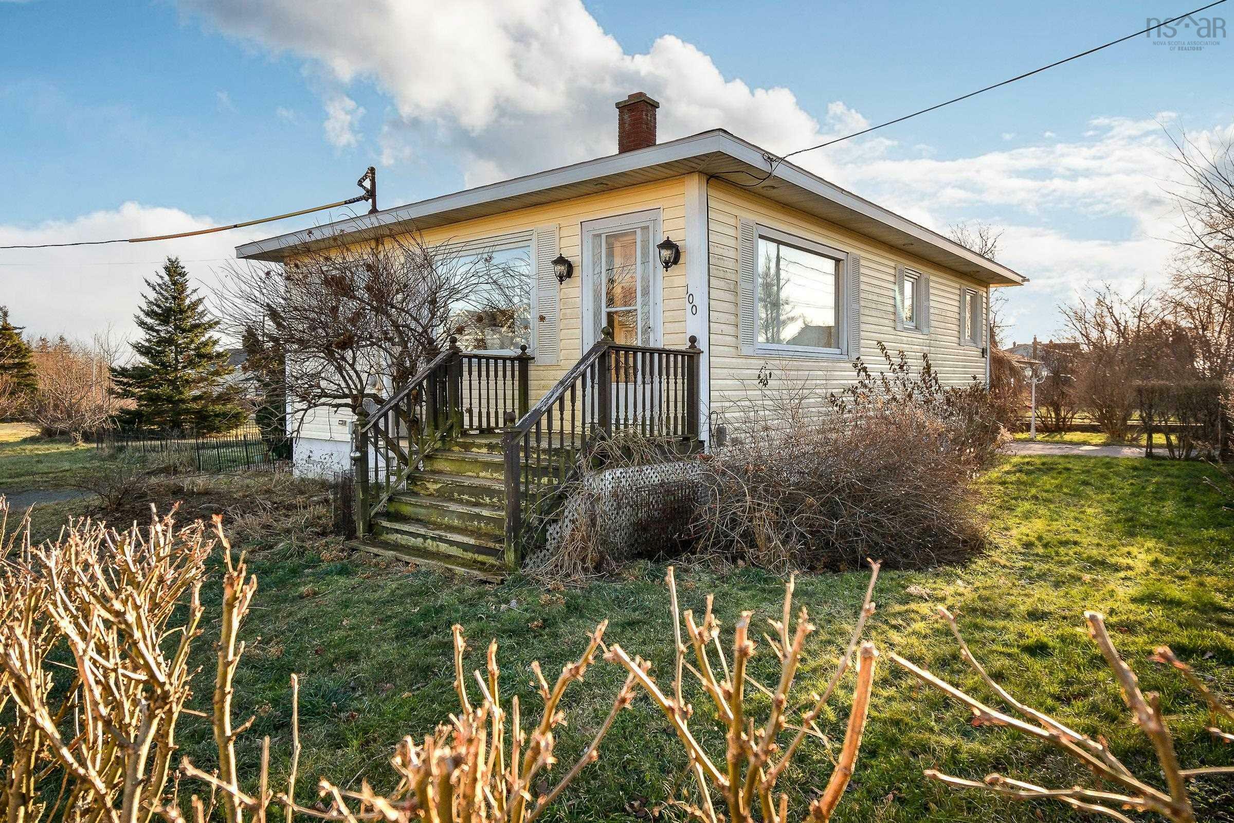 Property Photo:  100 Borden Street  NS B1A 1Y7 