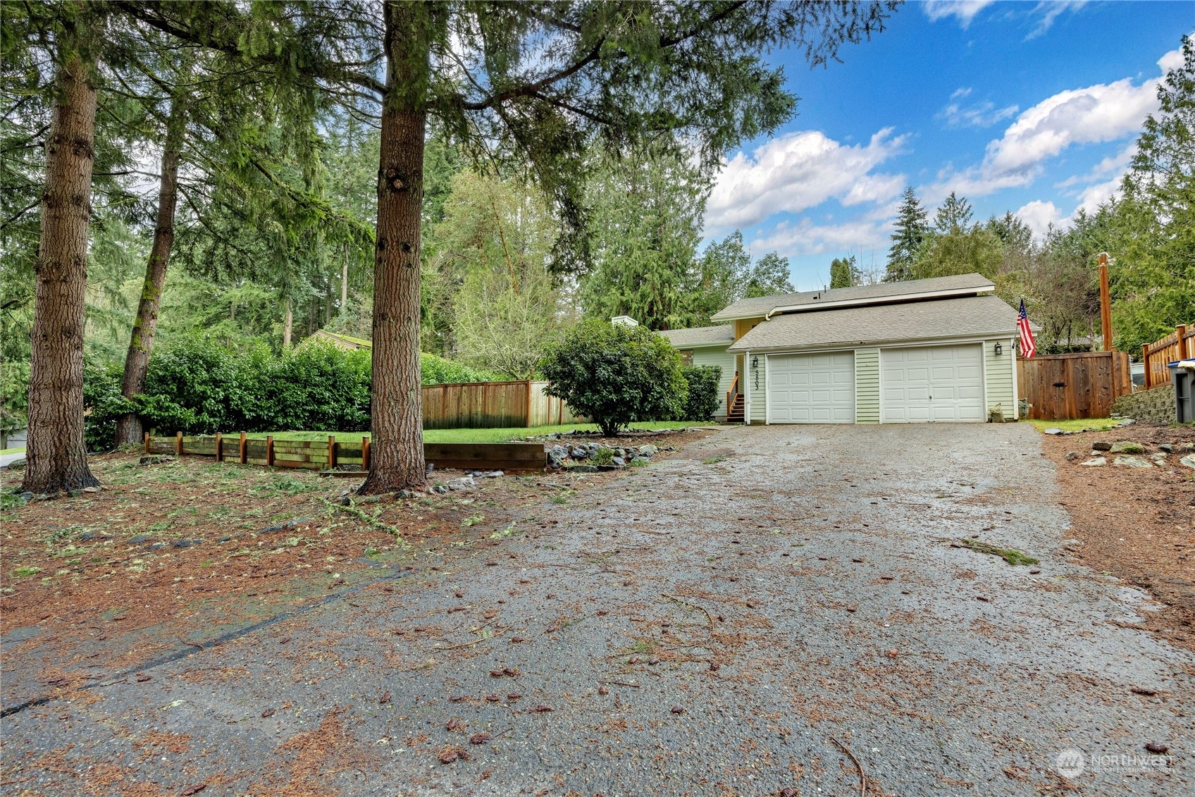 Property Photo:  5803  School Street NE  WA 98311 