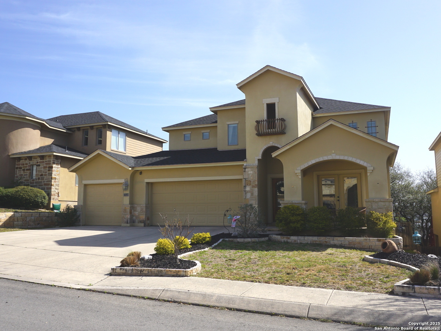Property Photo: 23510 Woodlawn Ridge TX 78259