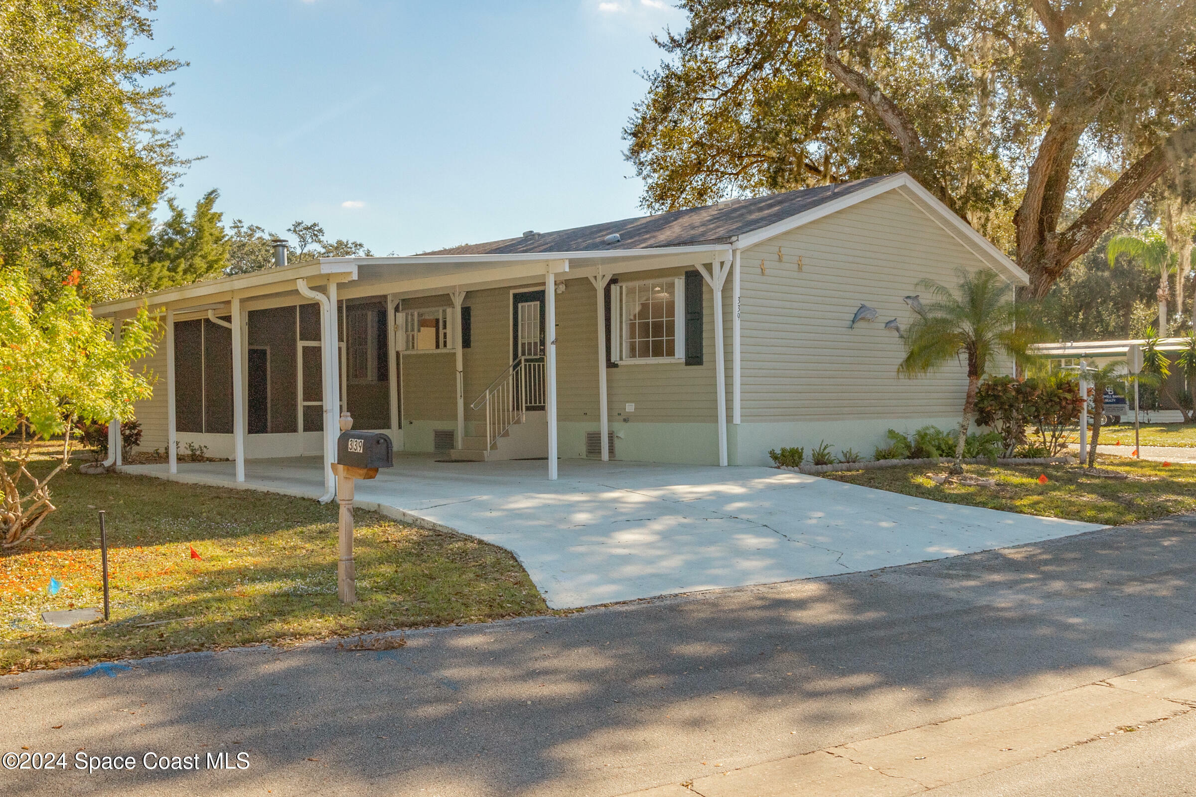 Property Photo:  339 Holiday Park Boulevard NE  FL 32907 