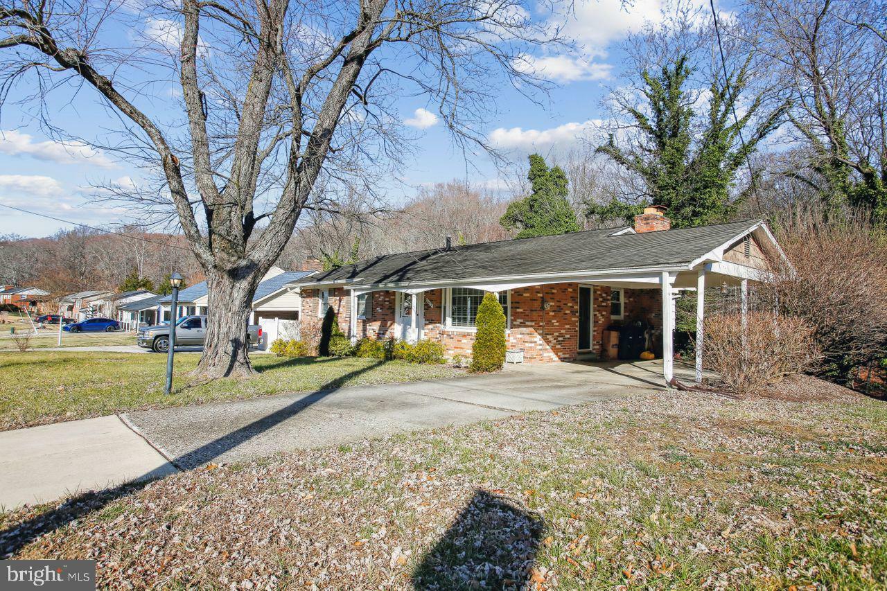 Property Photo:  3002 Rose Valley Drive  MD 20744 