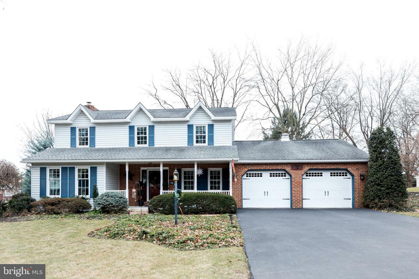 Property Photo:  1323 Fenwick Drive  PA 17110 