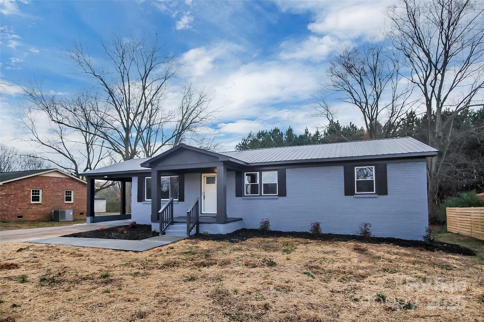 Property Photo:  623 Oak Grove Road  NC 28086 