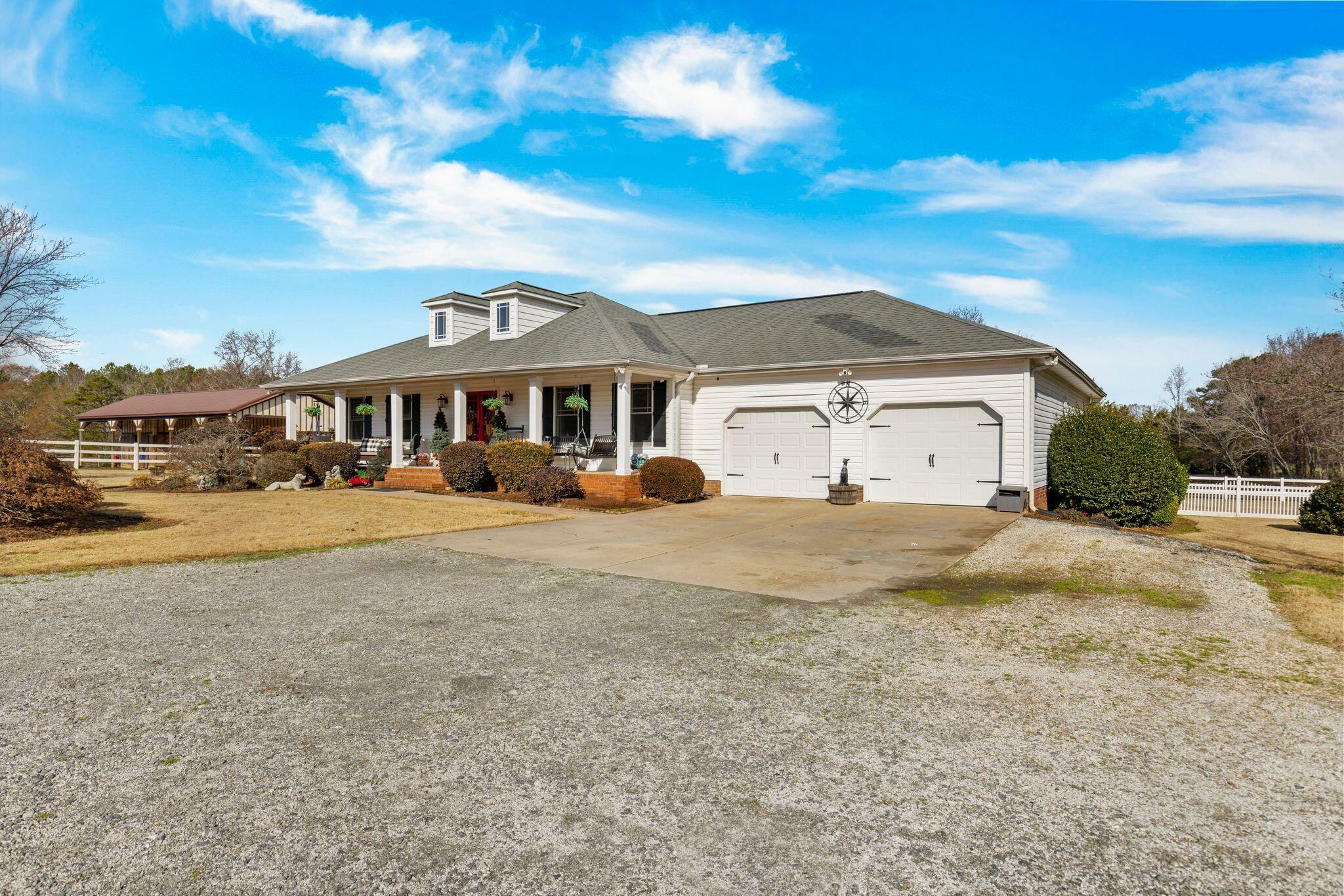 Property Photo:  183 Burnett Road  SC 29374 