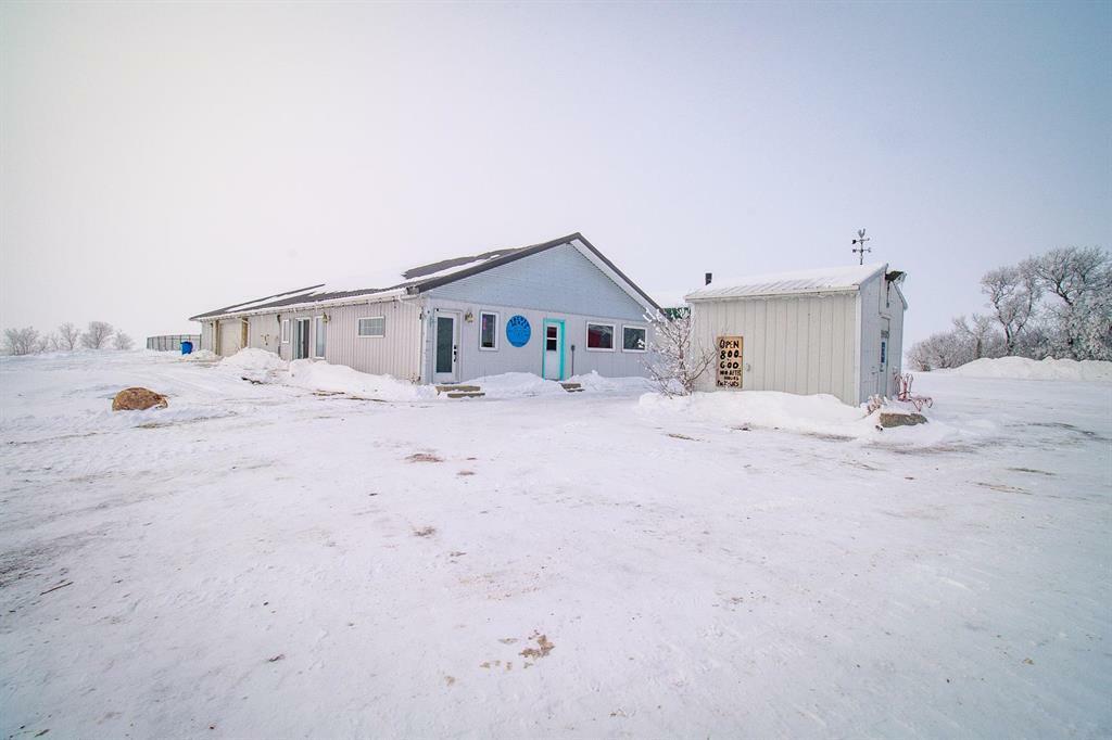 Property Photo:  62060 114W Road  MB R7C 1A1 