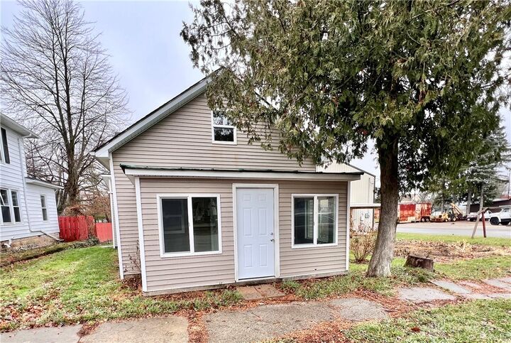 13 N Main Street  Christiansburg OH 45389 photo