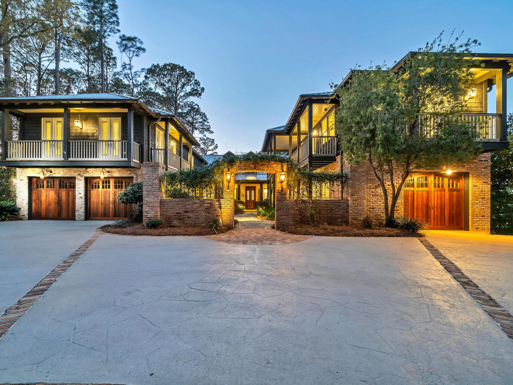 Property Photo: 389 Driftwood Point Road FL 32459