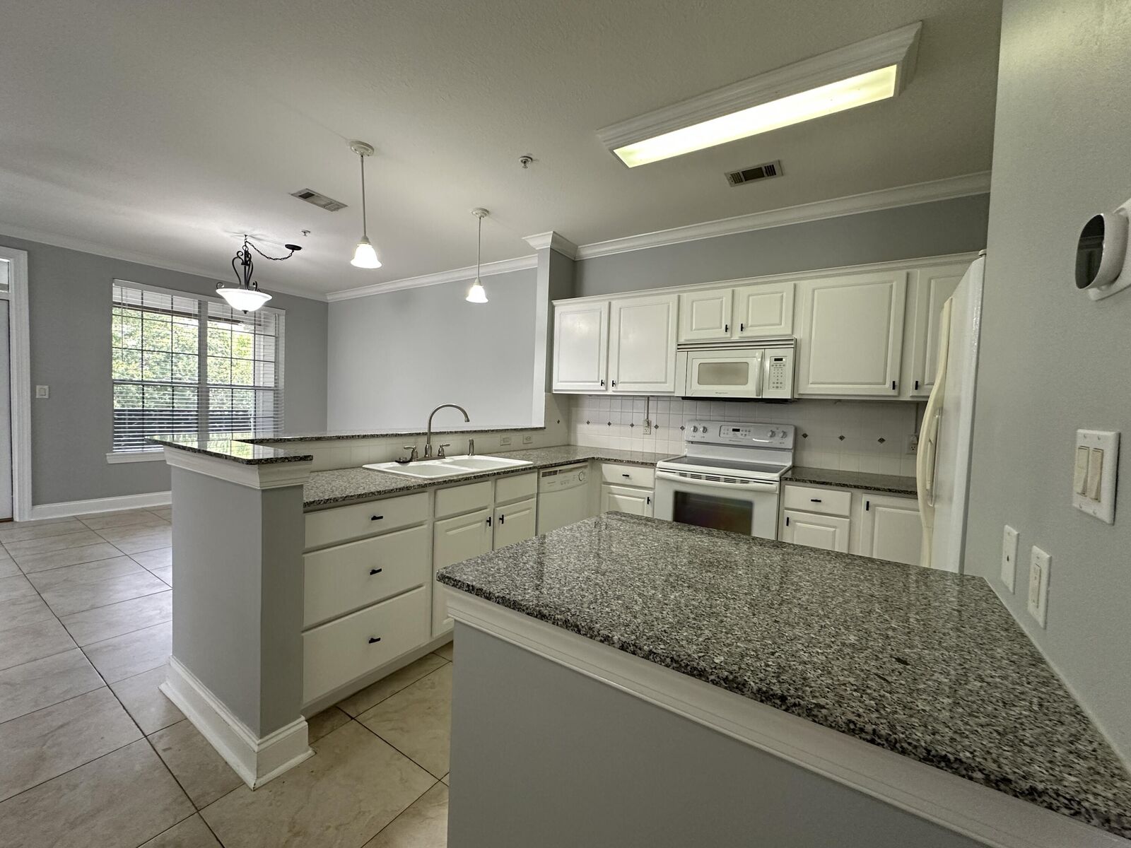 Property Photo:  159 SE Brooks Street Unit 307  FL 32548 