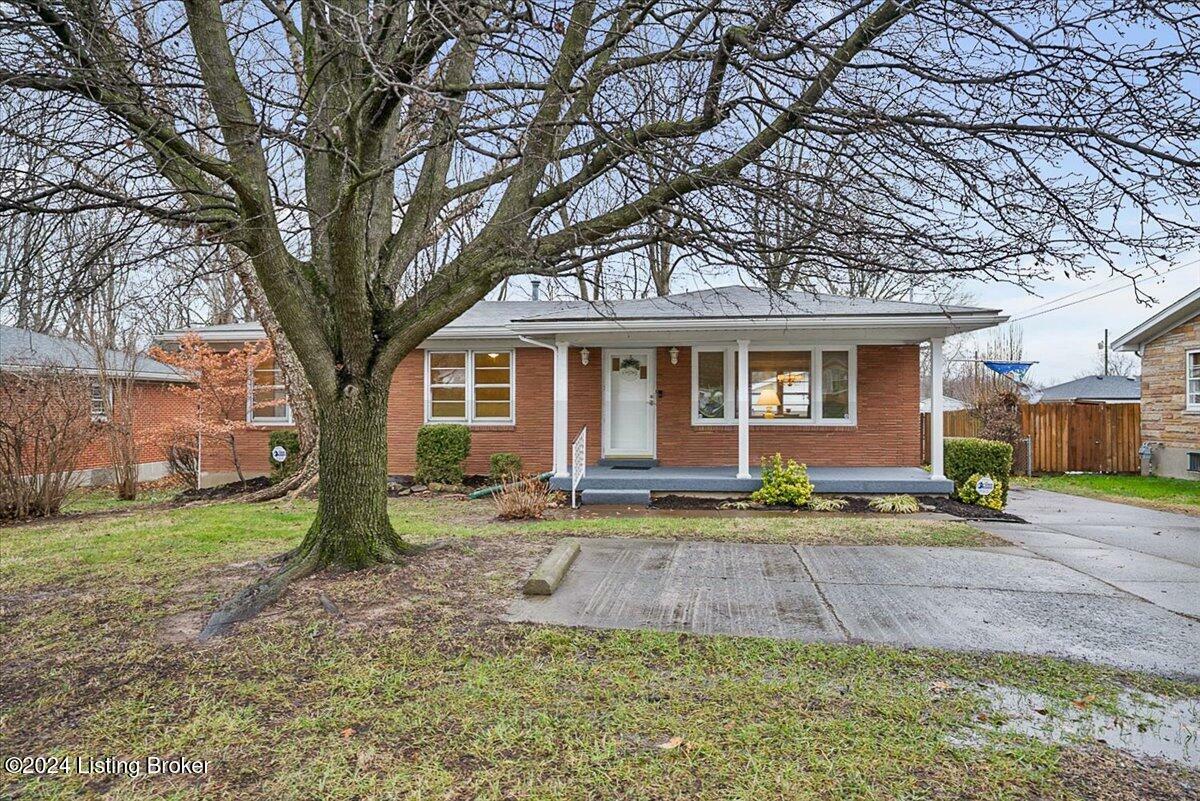 Property Photo:  741 Gagel Ave  KY 40216 