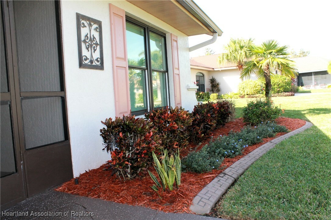 Property Photo:  29 Indigo Drive  FL 33852 