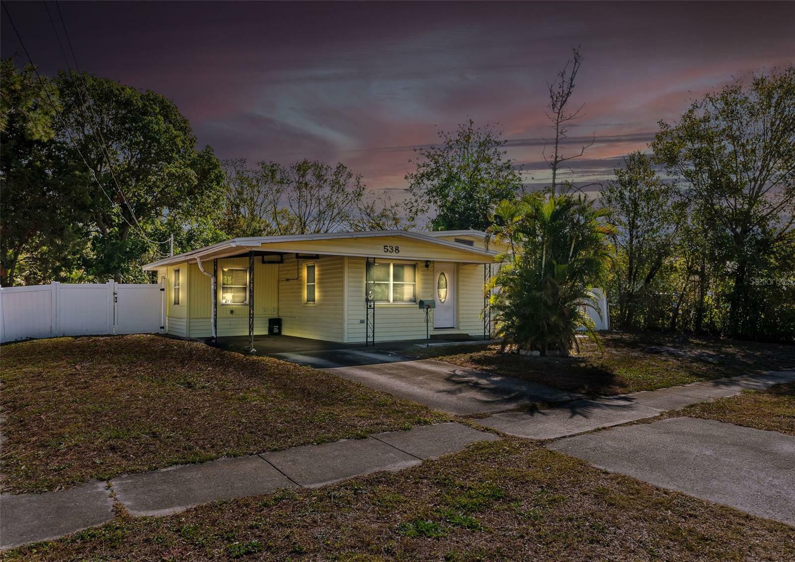 Property Photo:  538 Southwest Boulevard N  FL 33703 