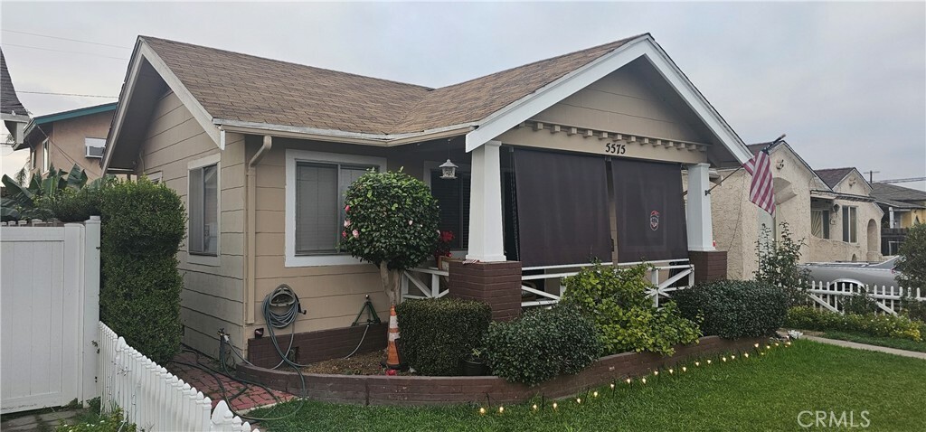 Property Photo: 5575 Cerritos Avenue CA 90805