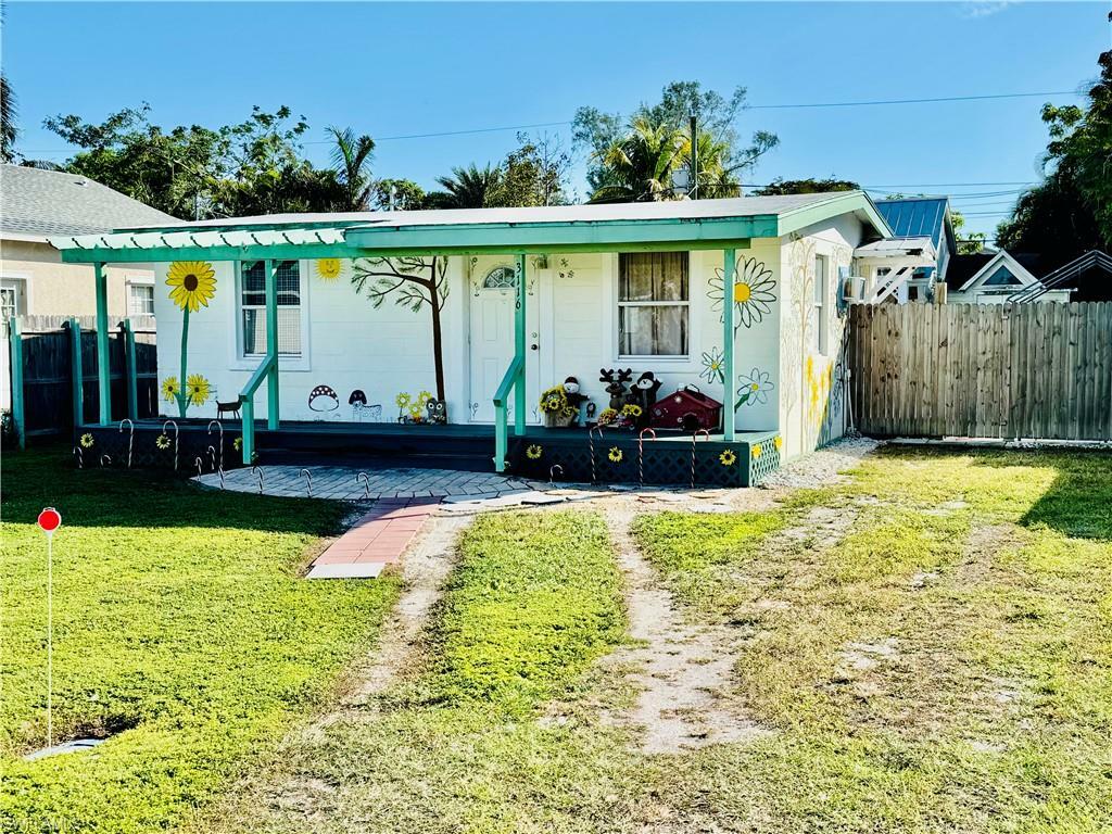 Property Photo:  3116 Connecticut Ave  FL 34112 