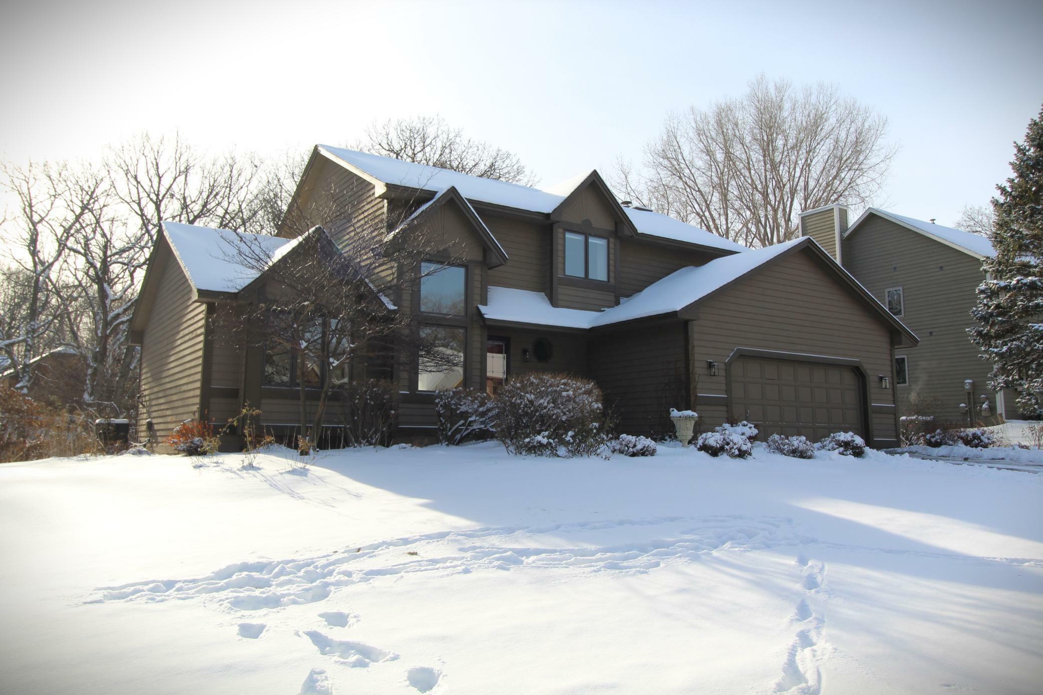 Property Photo:  7412 Upper 136th Street W  MN 55124 