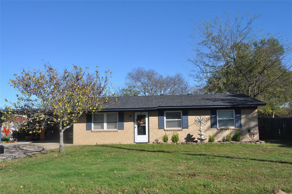 Property Photo:  1020 Davis Street S  TX 75482 