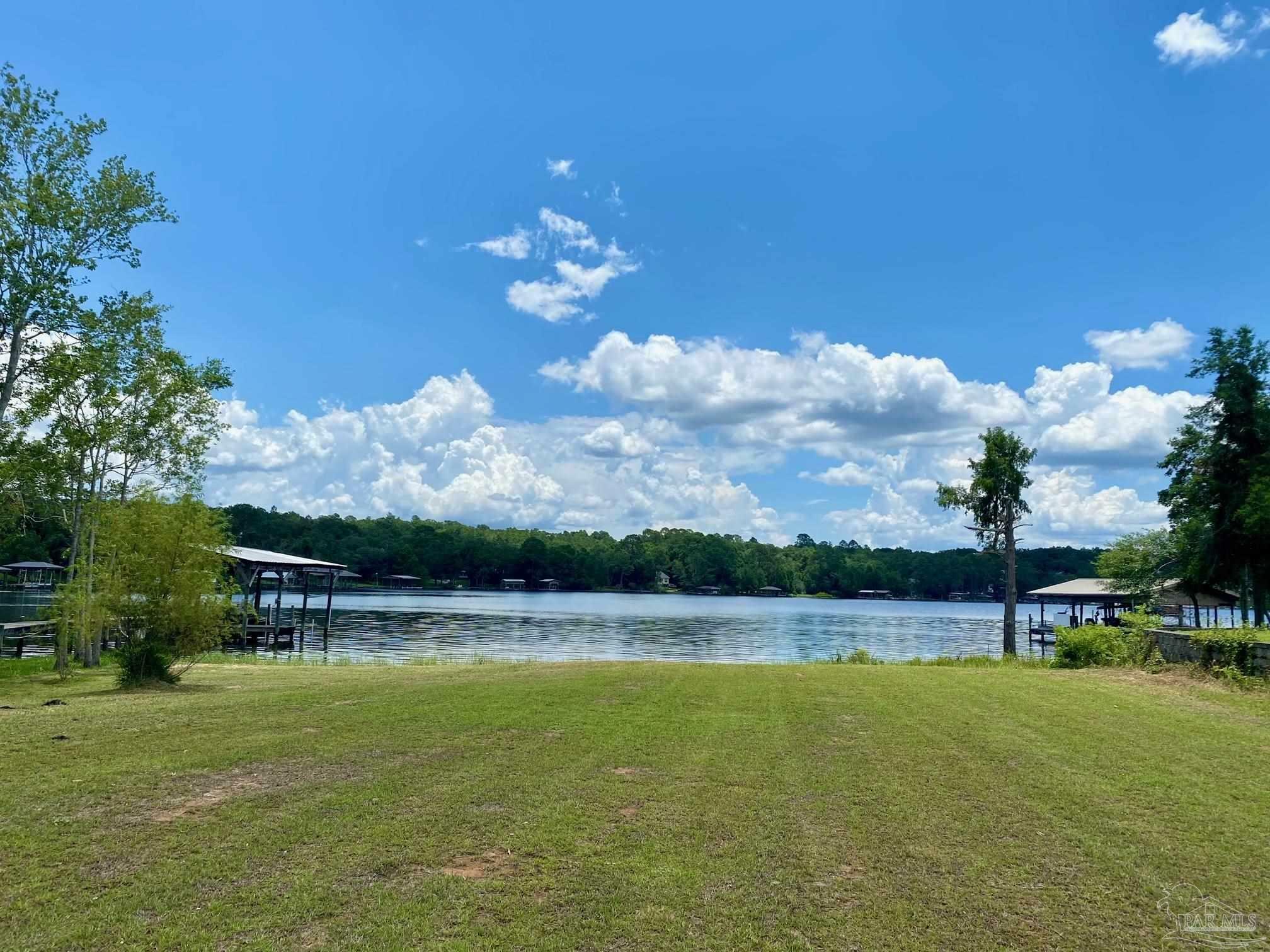 Property Photo:  0 Lakeside Ct  FL 32583 