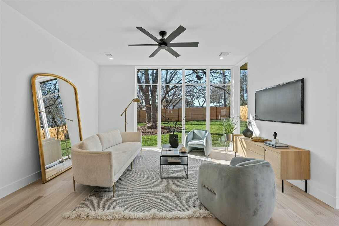 1407 Valleyridge Drive A  Austin TX 78704 photo