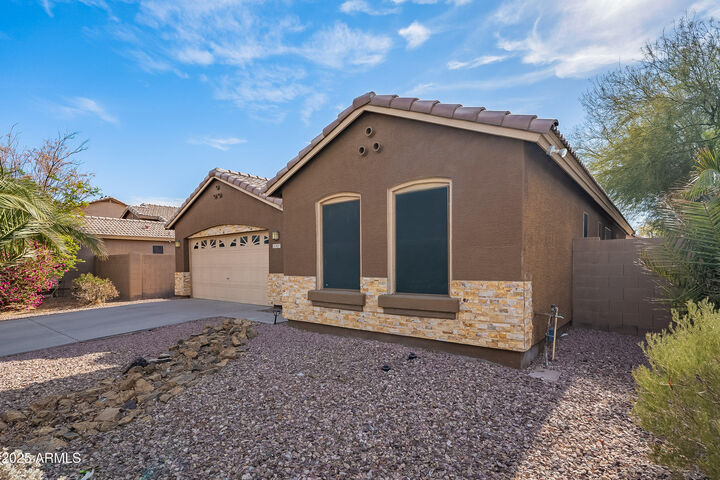 Property Photo:  8157 W Gibson Lane  AZ 85043 