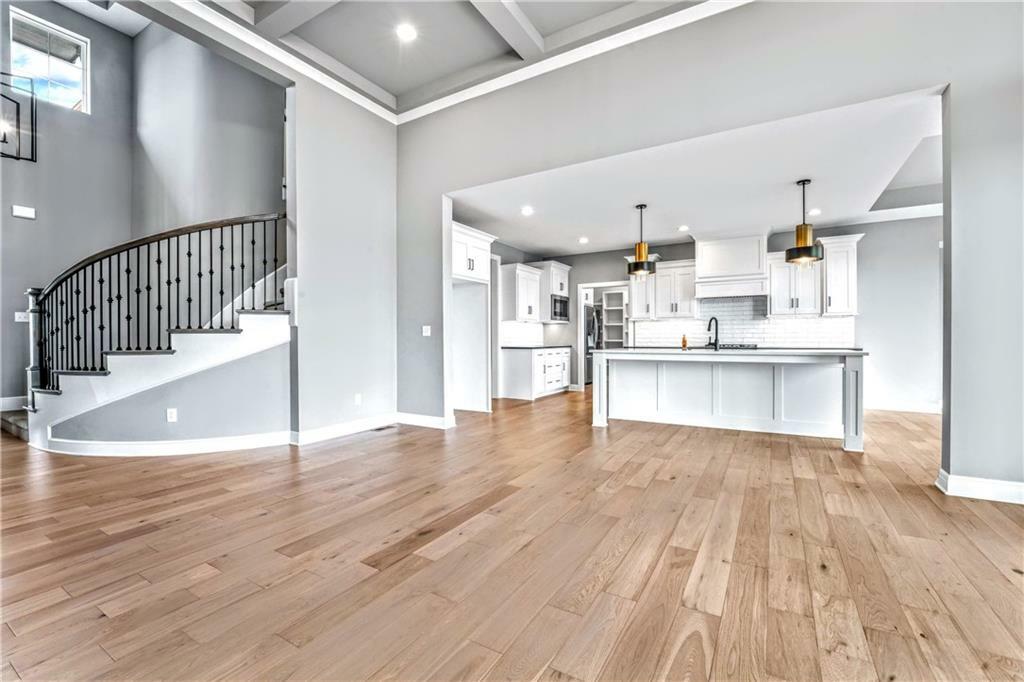 Property Photo: 15837 El Monte Street KS 66224