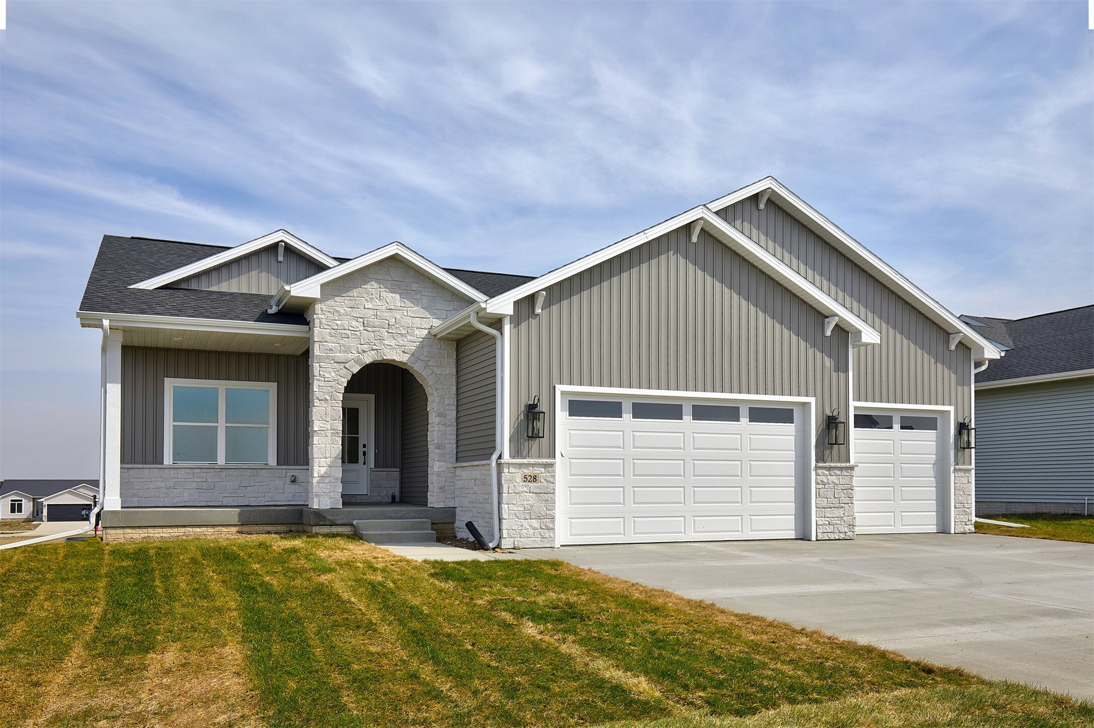 Property Photo: 528 W Centennial Drive IA 50124