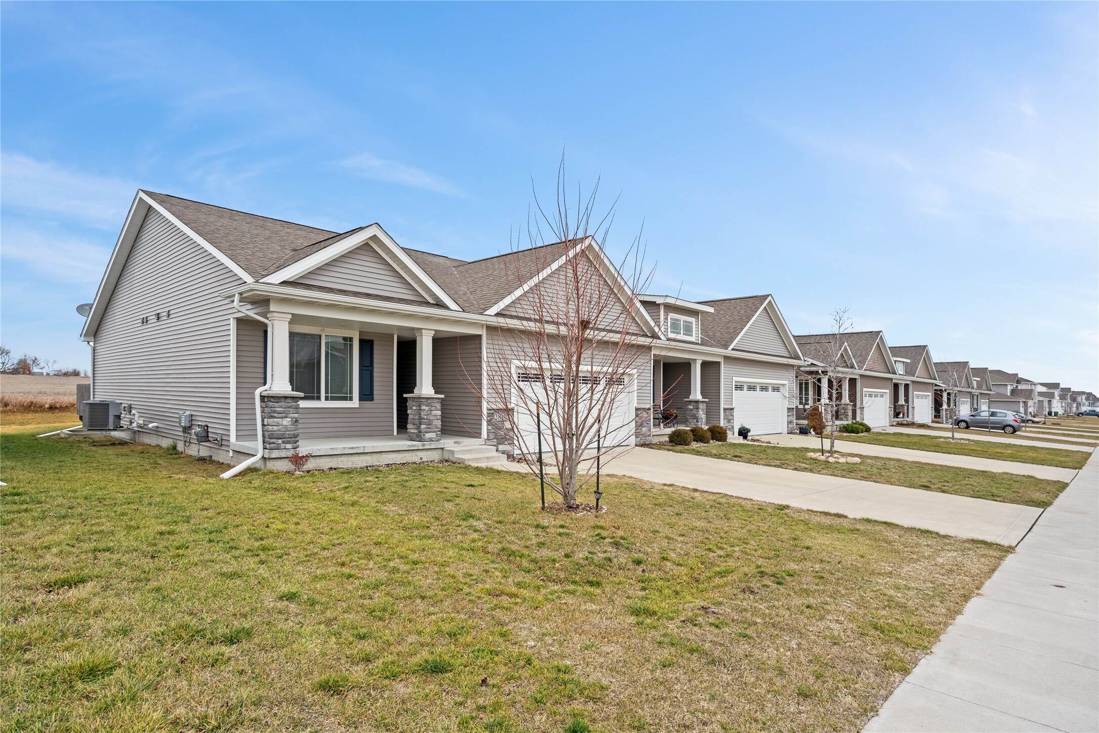 Property Photo:  2818 NW 44th Street  IA 50023 