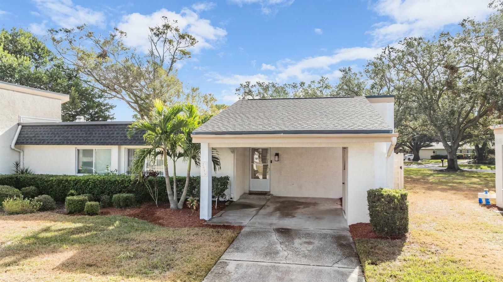 Property Photo:  2559 Forest Run Court  FL 33761 