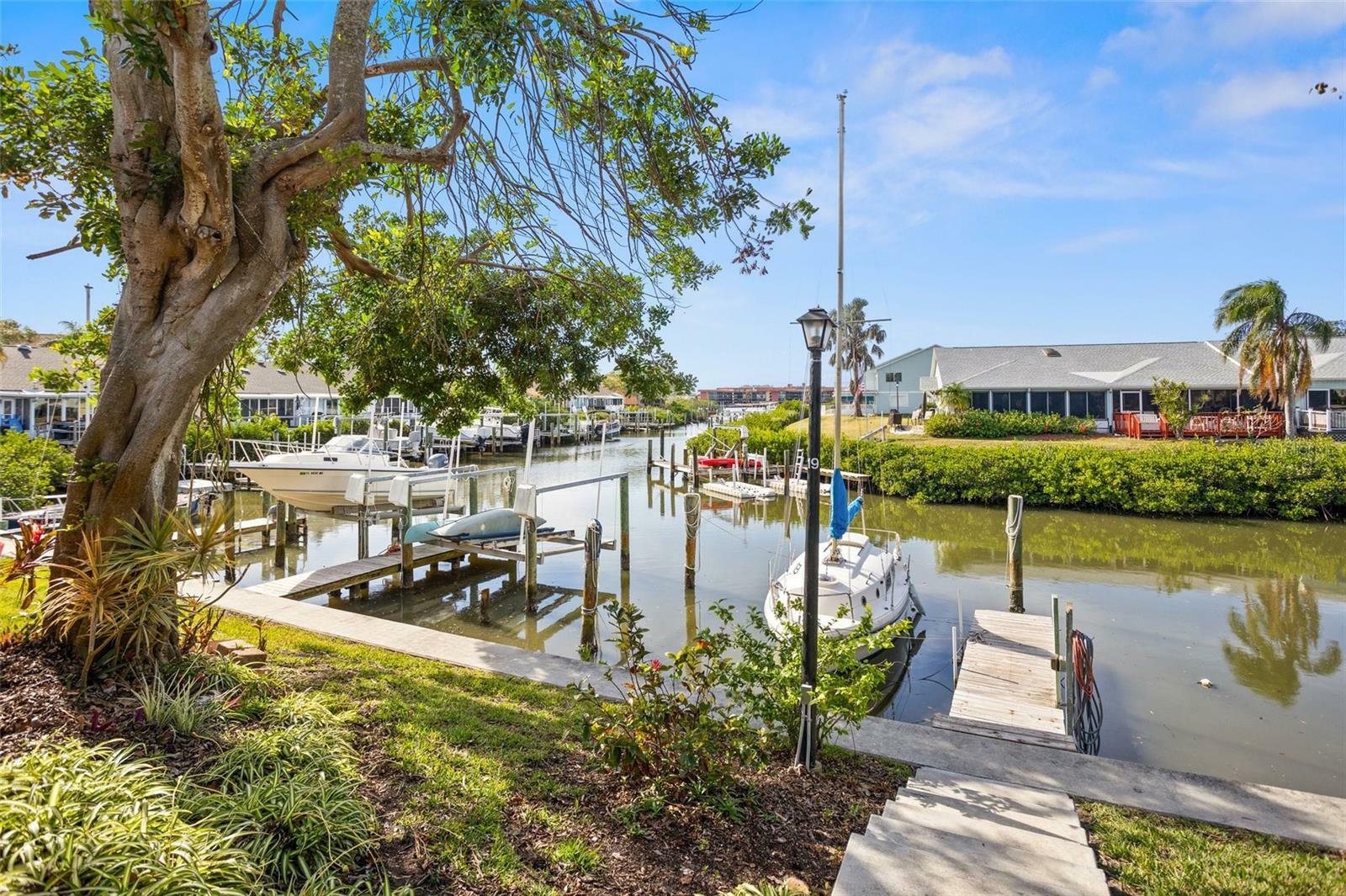 Property Photo: 9386 Tradewinds Avenue FL 33776