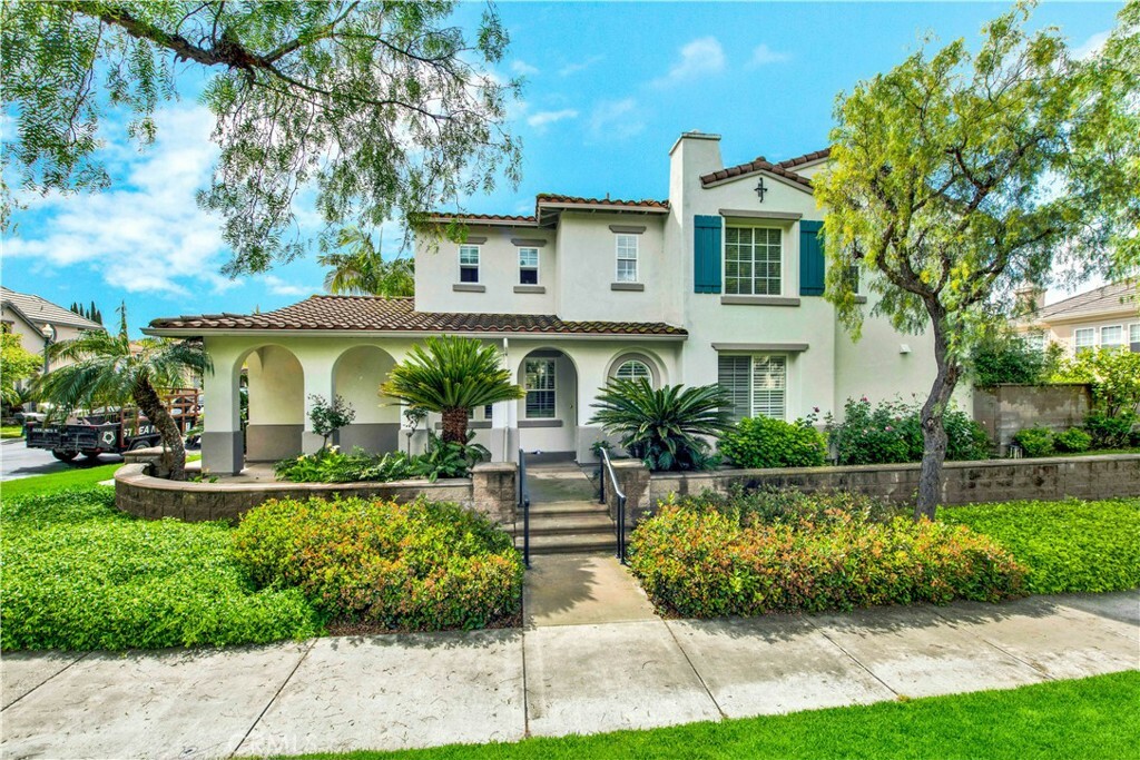 Property Photo: 36 Modesto CA 92602