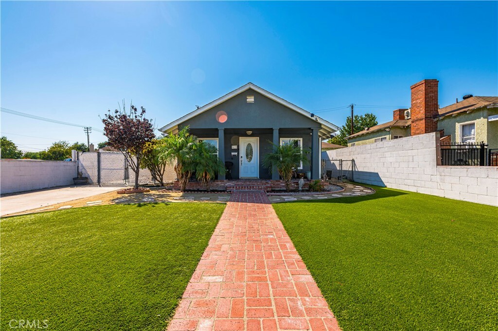 Property Photo:  417 N Lamer Street  CA 91506 