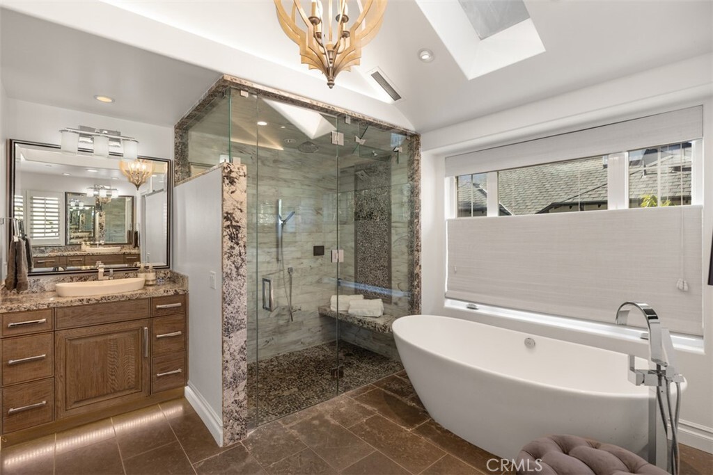 Property Photo: 228 Avenida Vista Del Oceano CA 92672