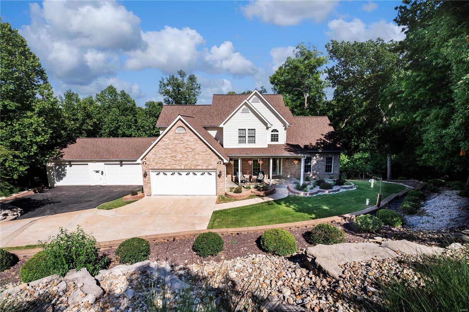 Property Photo: 4010 Maryridge Lane MO 63025
