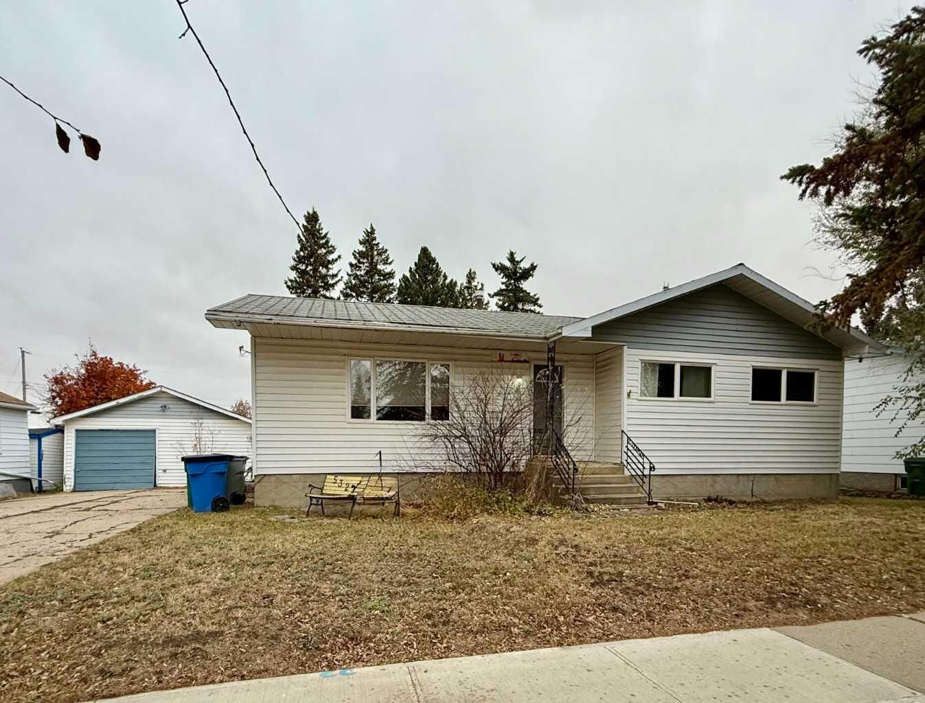 Property Photo: 5324 47 Street AB T0B 3S0