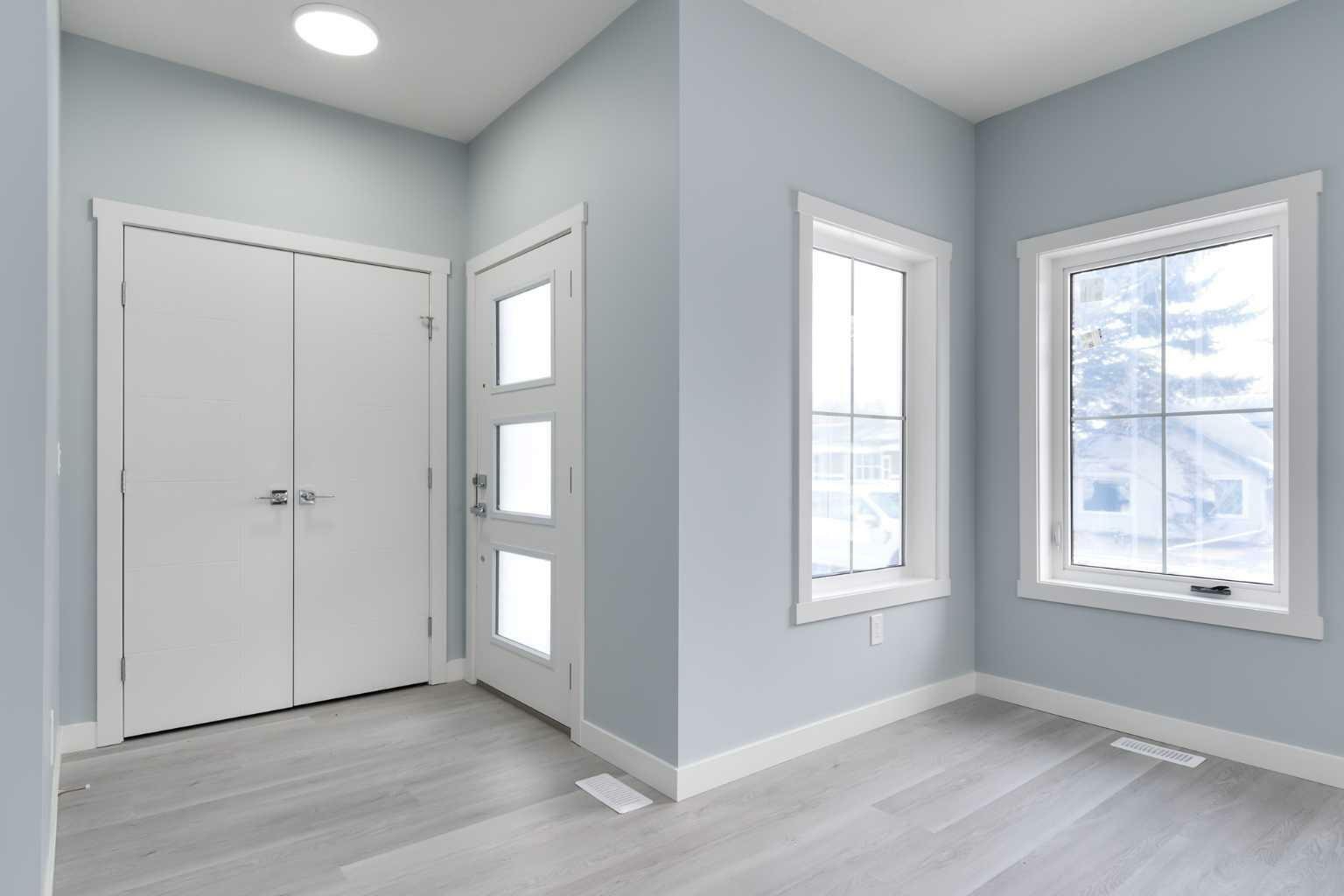 Property Photo: 902 Macleod Trail SW AB T1V 1C1