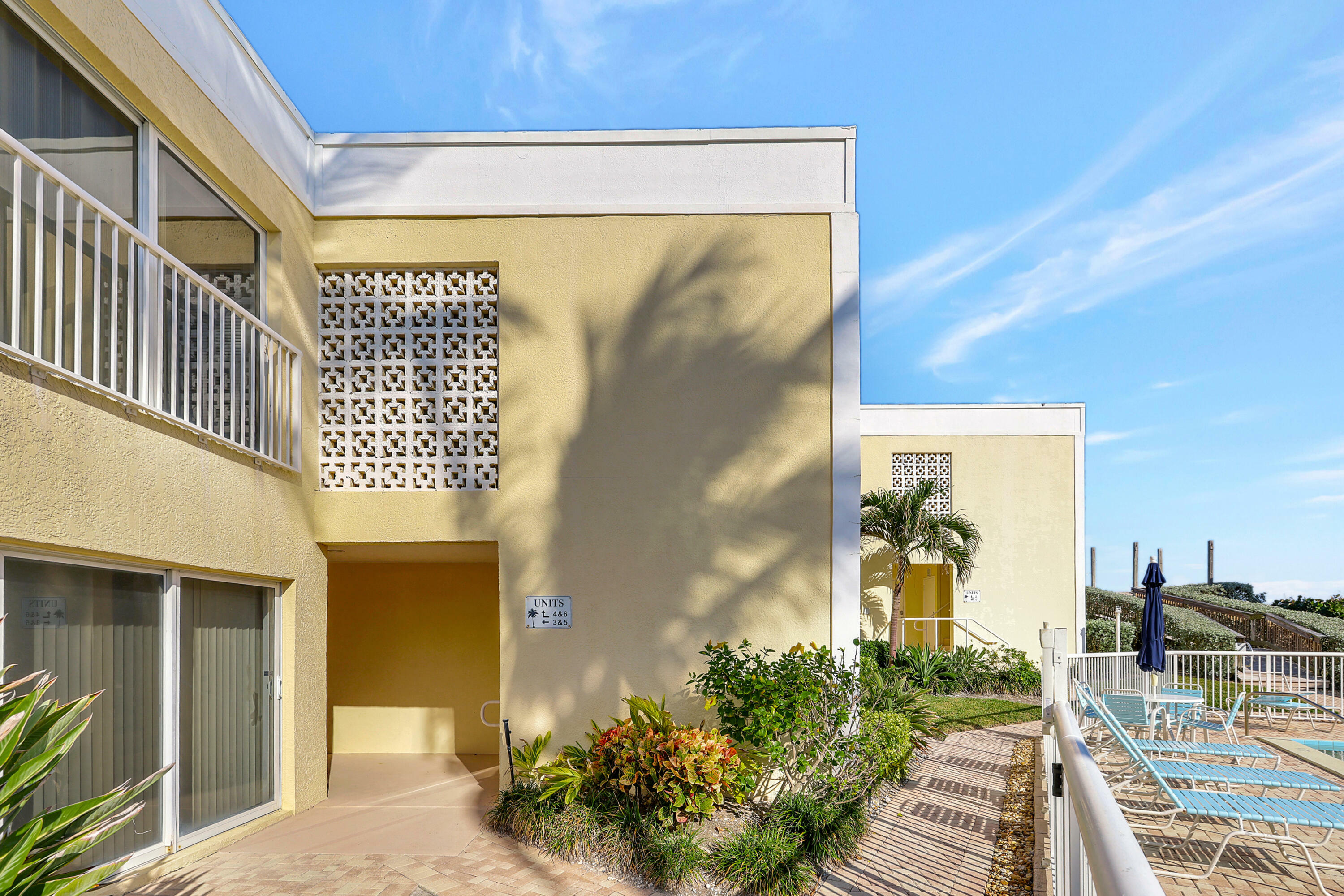 Property Photo: 3541 NE Ocean Boulevard 6 FL 34957