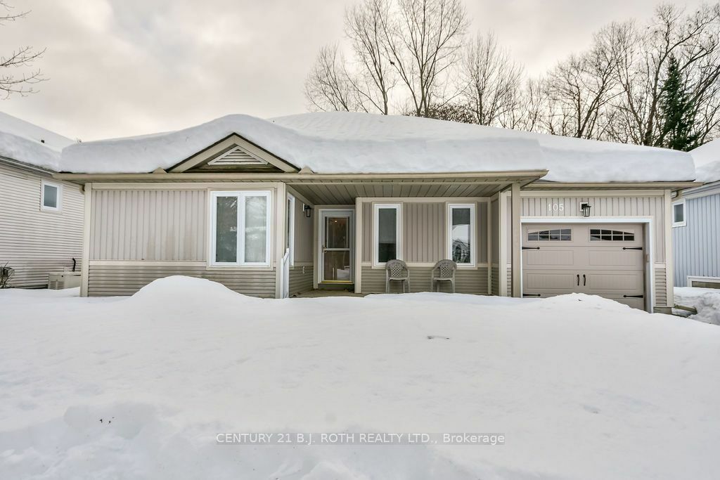 Property Photo:  105 Pine Ridge Gate  ON P1P 1Z2 