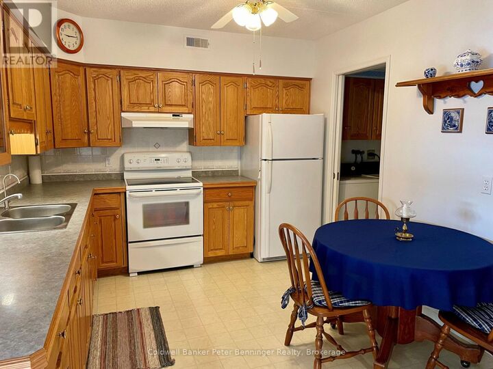 Property Photo:  203 McNab Street 206  ON N0G 2V0 
